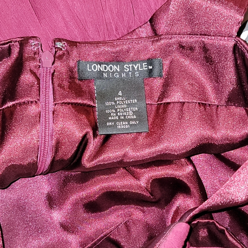 London Style Dress - Picture 5 of 5
